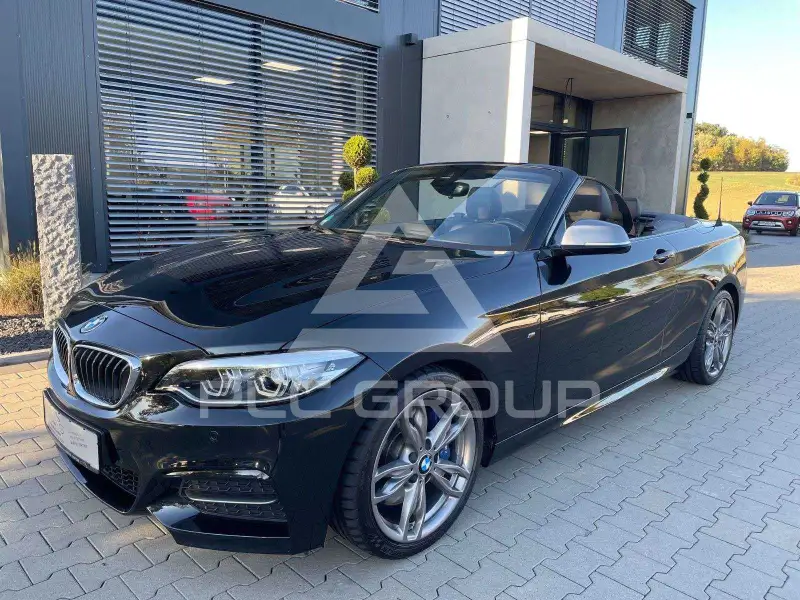 2018 BMW 240M