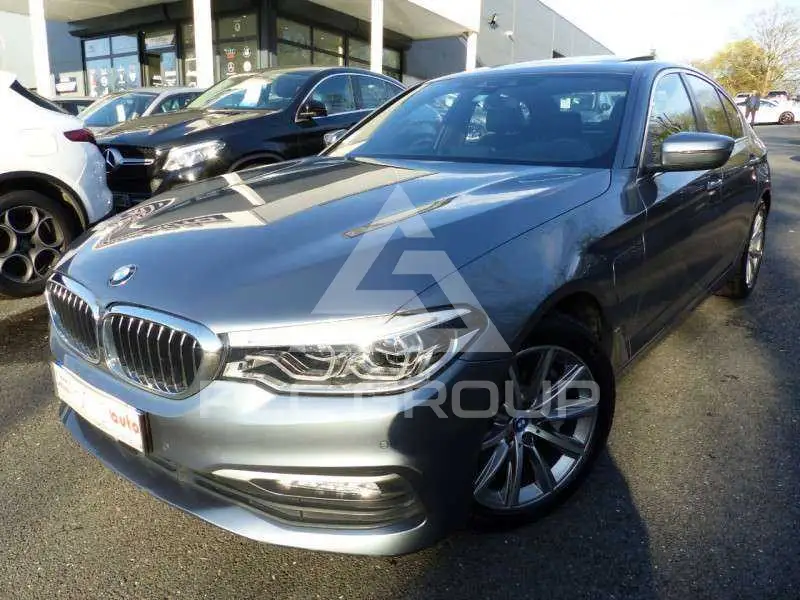 2018 BMW 530