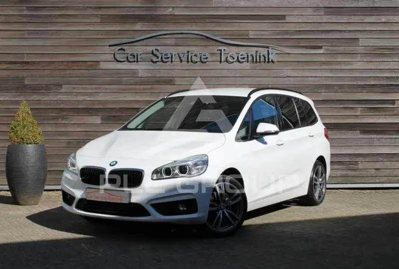 2018 BMW 218