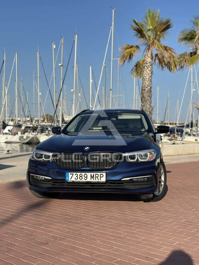 2018 BMW 525