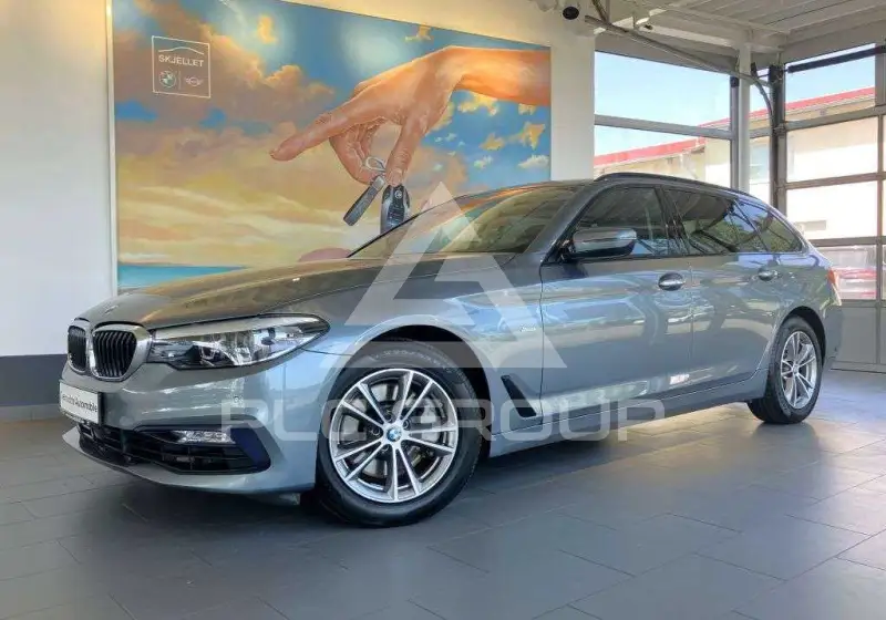 2018 BMW 525