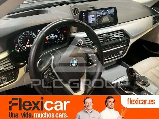 2018 BMW 525