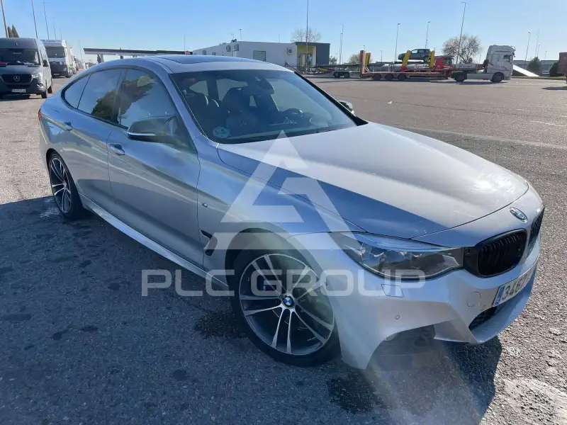 2018 BMW 330
