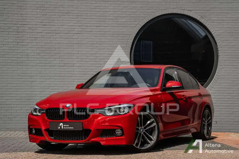 2018 BMW 330