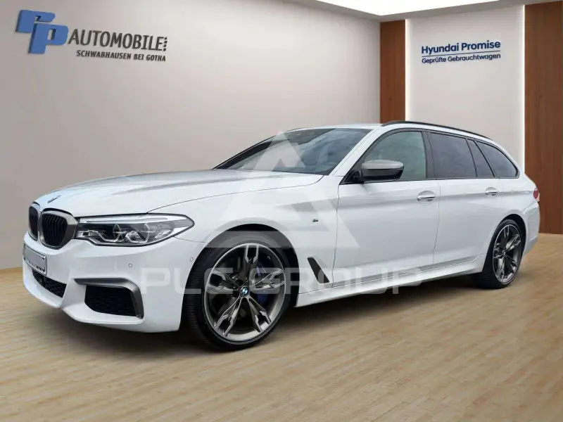2018 BMW 550M