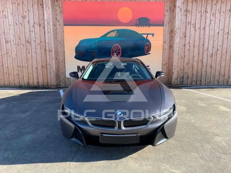 2018 BMW I8