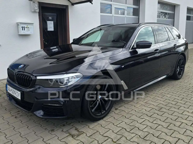 2019 BMW 520