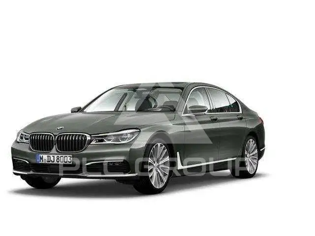 2018 BMW 730