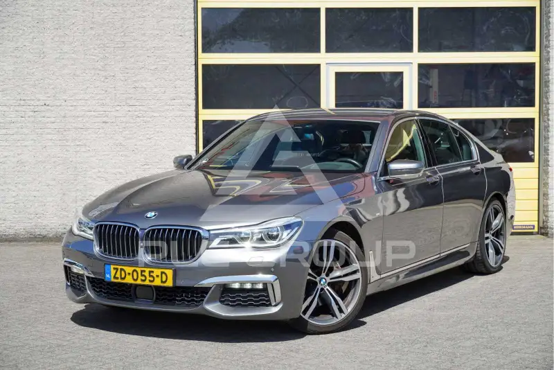 2018 BMW 730