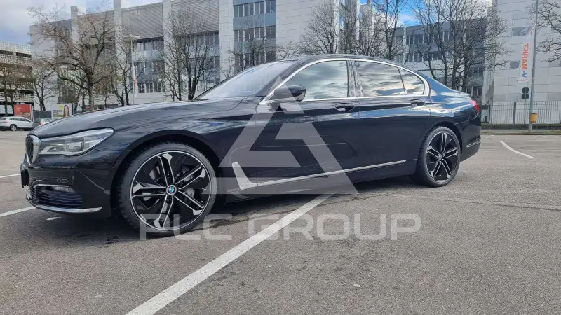 2018 BMW 730