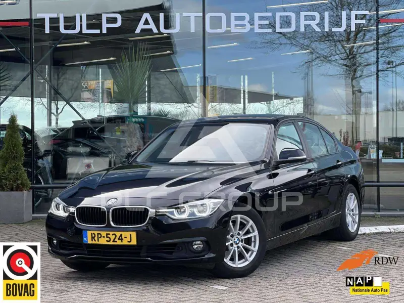 2018 BMW 318