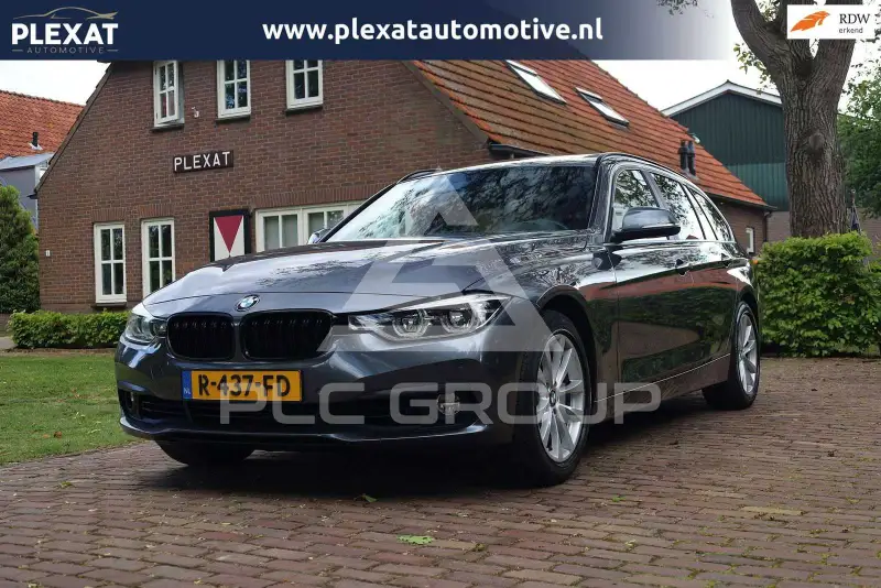 2018 BMW 318