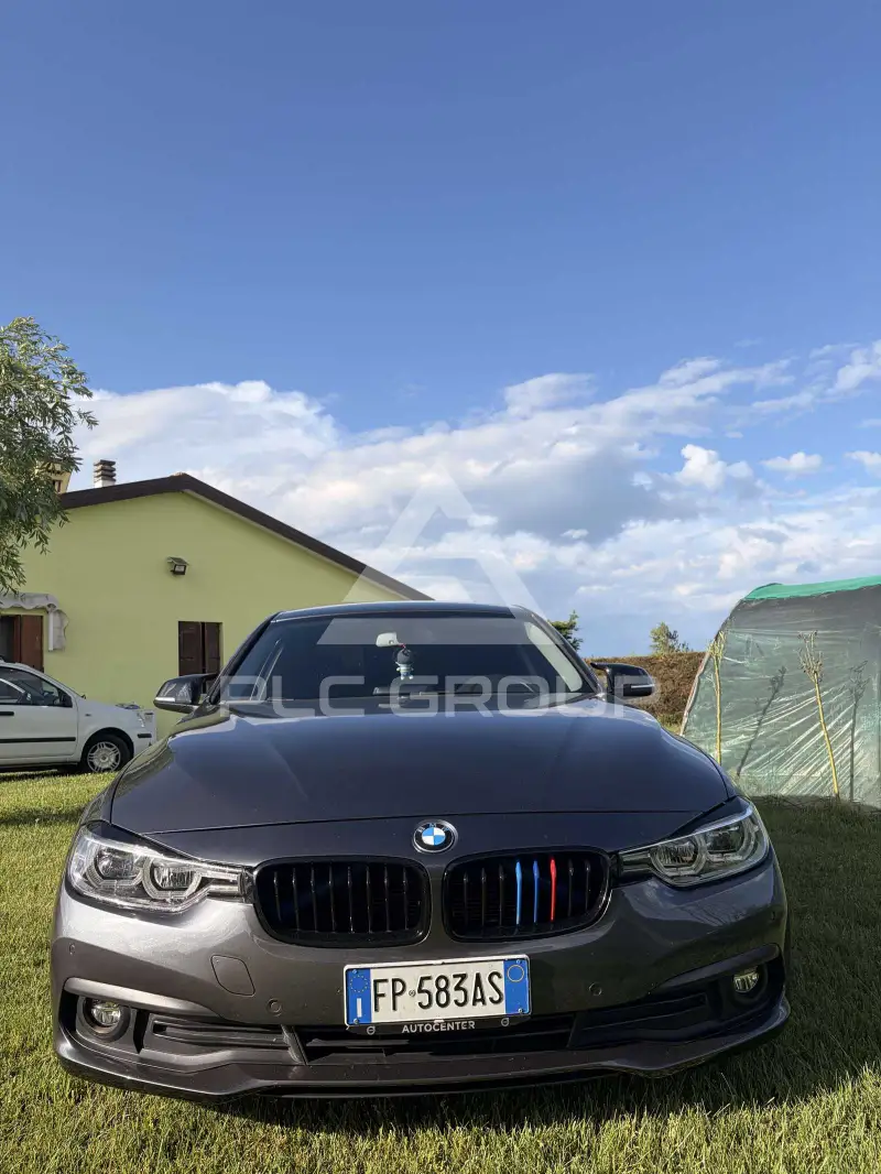 2018 BMW 318