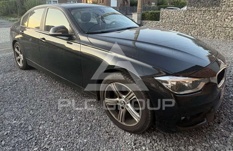 2018 BMW 318
