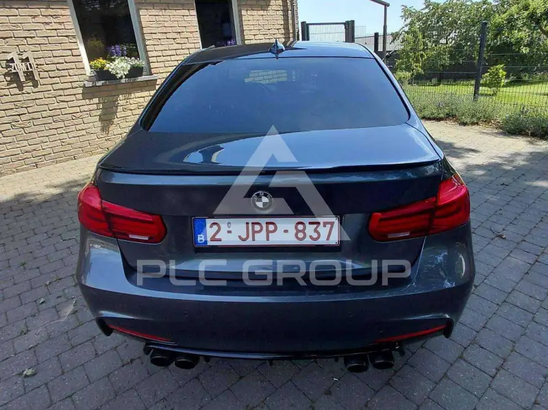 2018 BMW 318