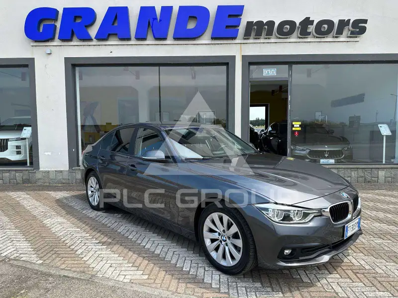 2018 BMW 318