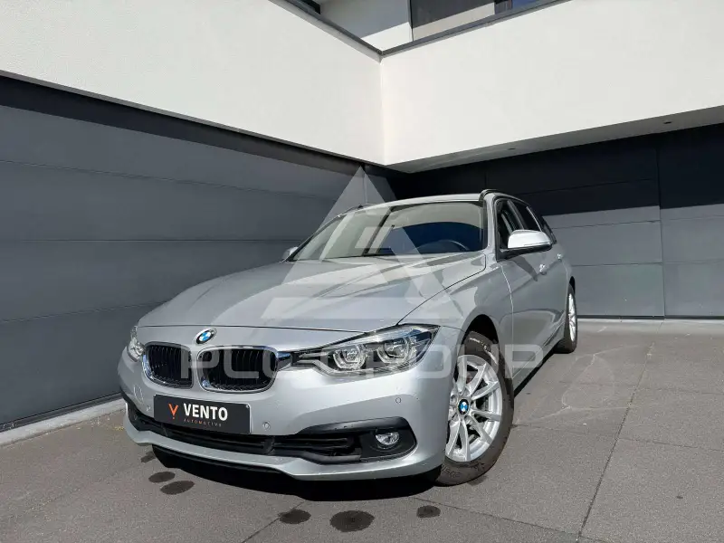 2018 BMW 318