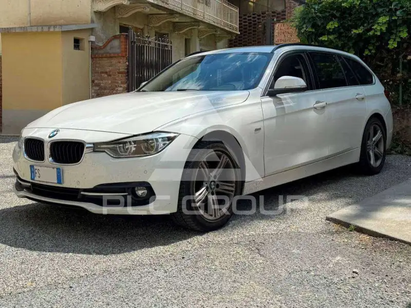 2018 BMW 318