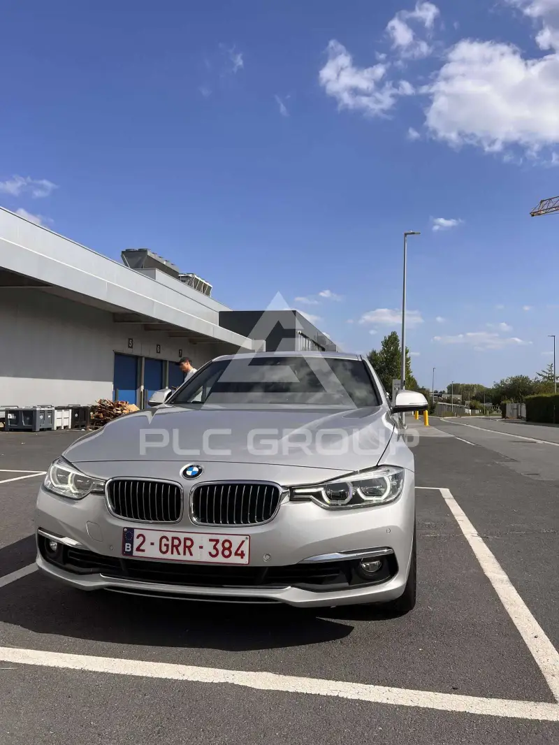 2018 BMW 318