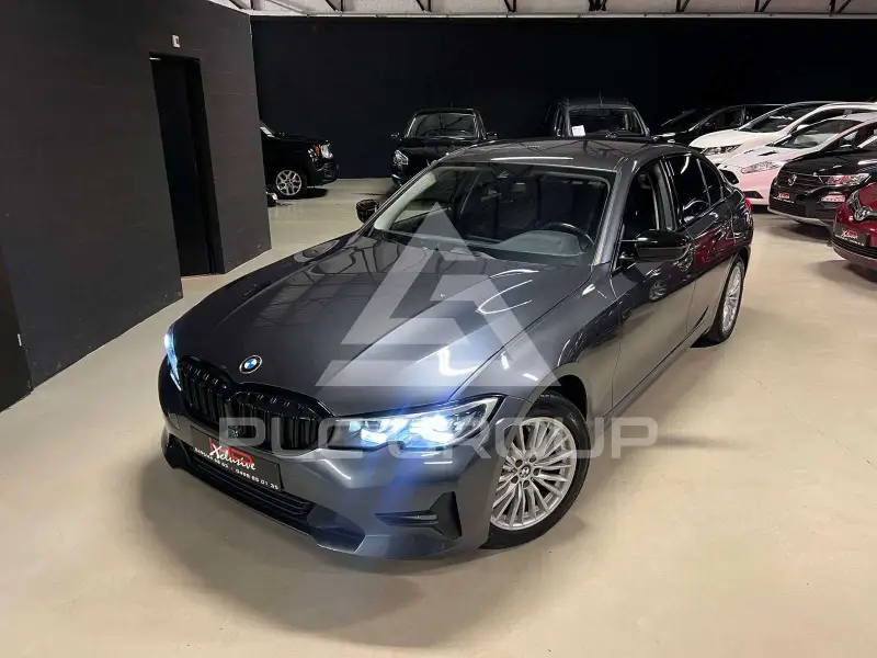 2019 BMW 318