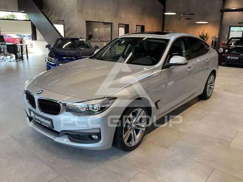 2018 BMW 318
