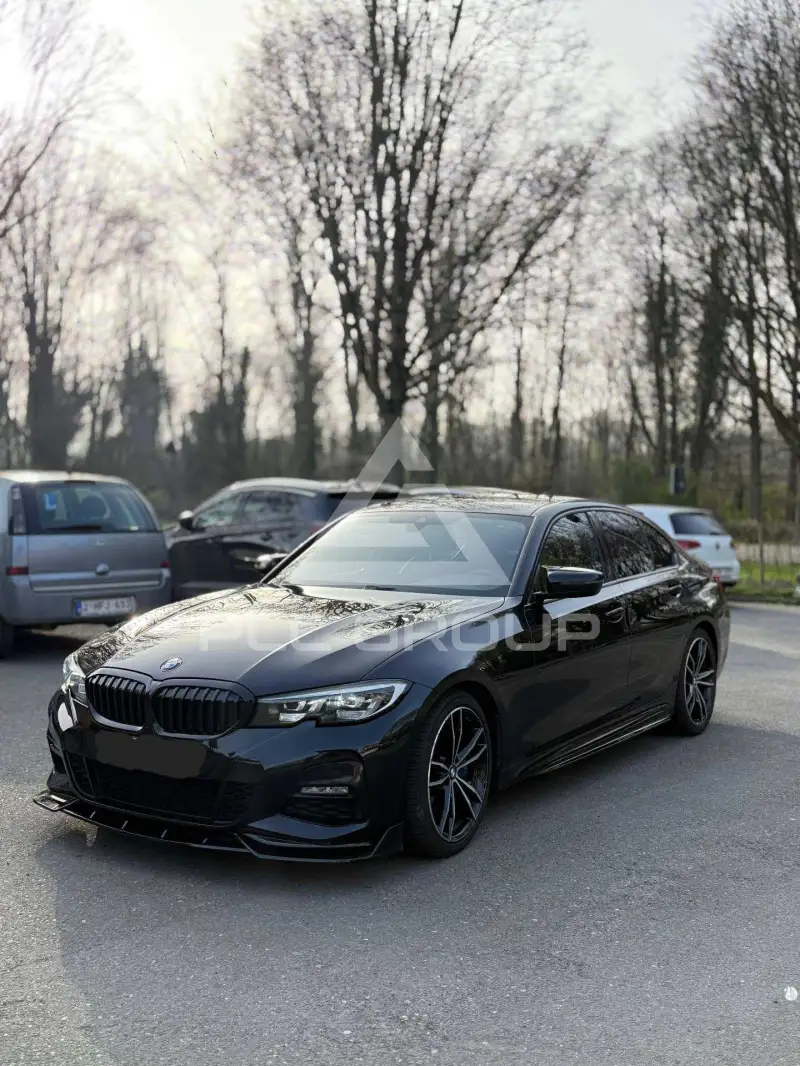 2020 BMW 318