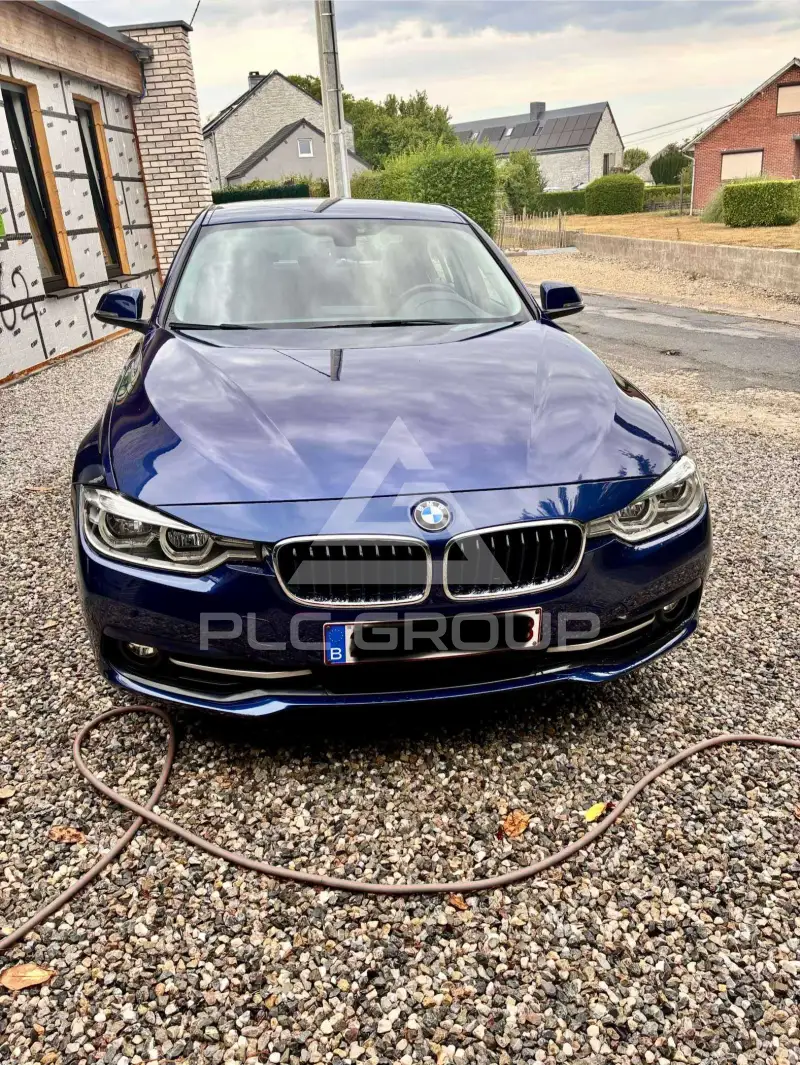 2018 BMW 318
