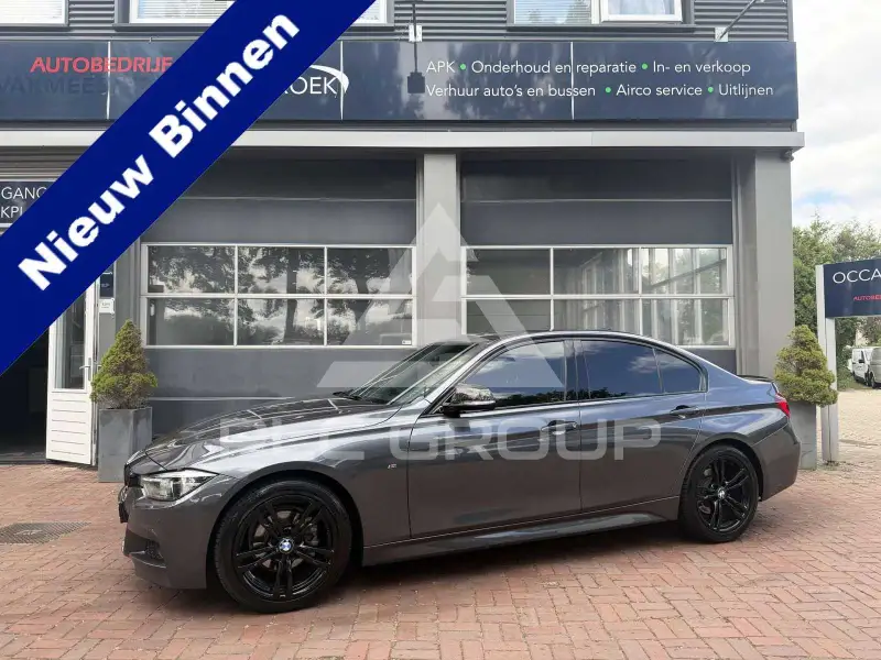 2018 BMW 318