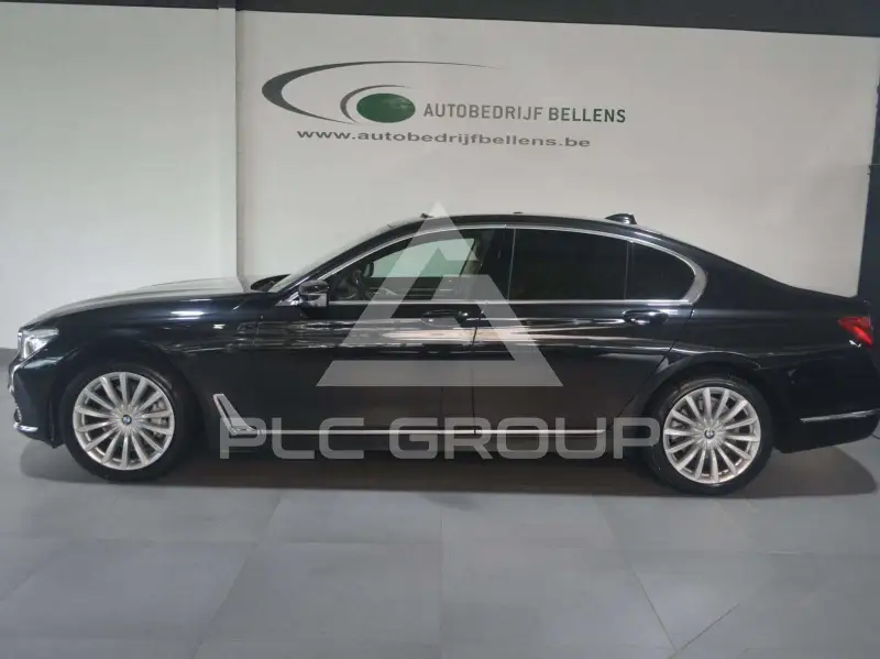 2018 BMW 725