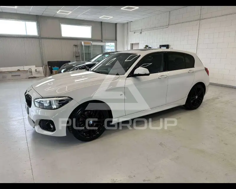 2018 BMW 120