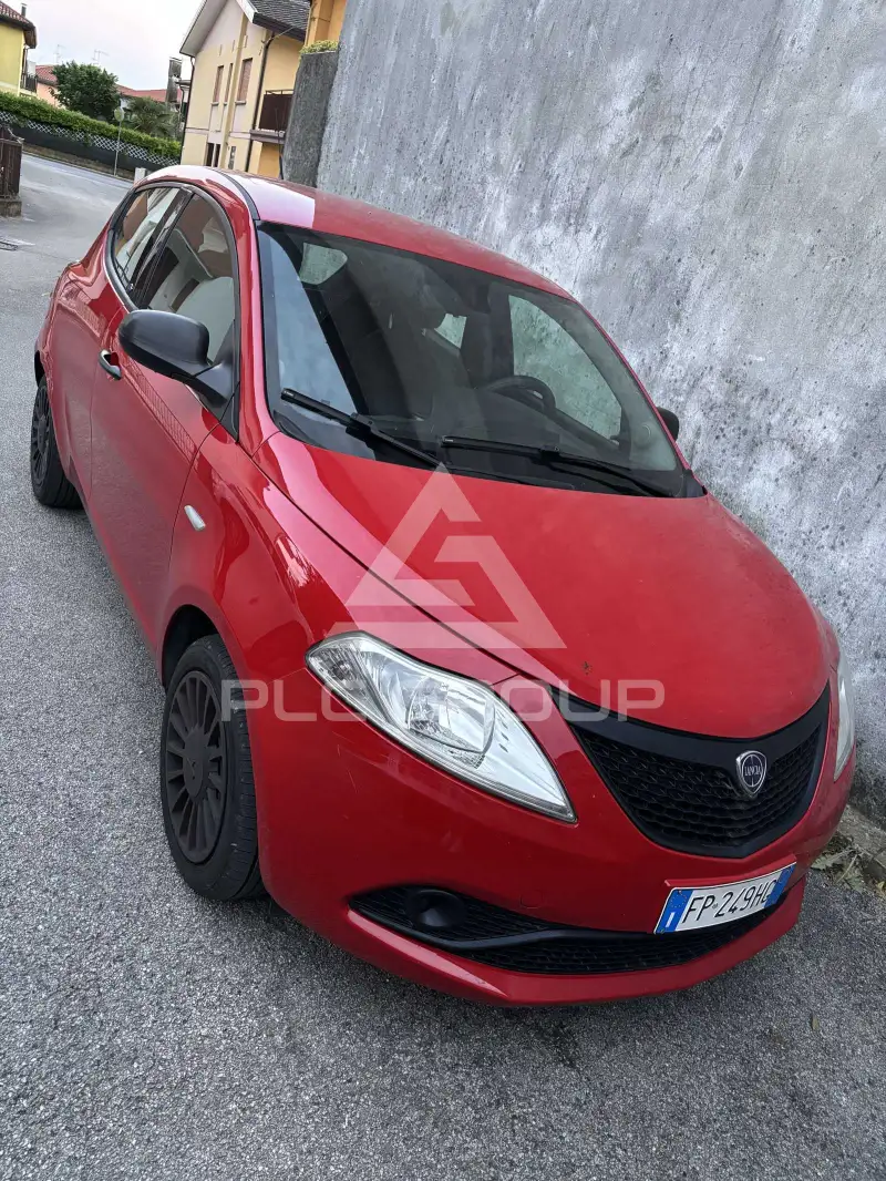 2018 Lancia Y