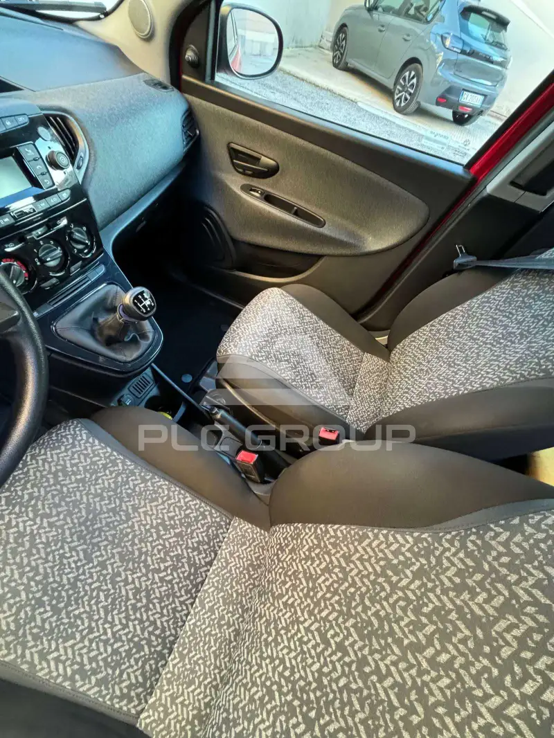 2018 Lancia YPSILON
