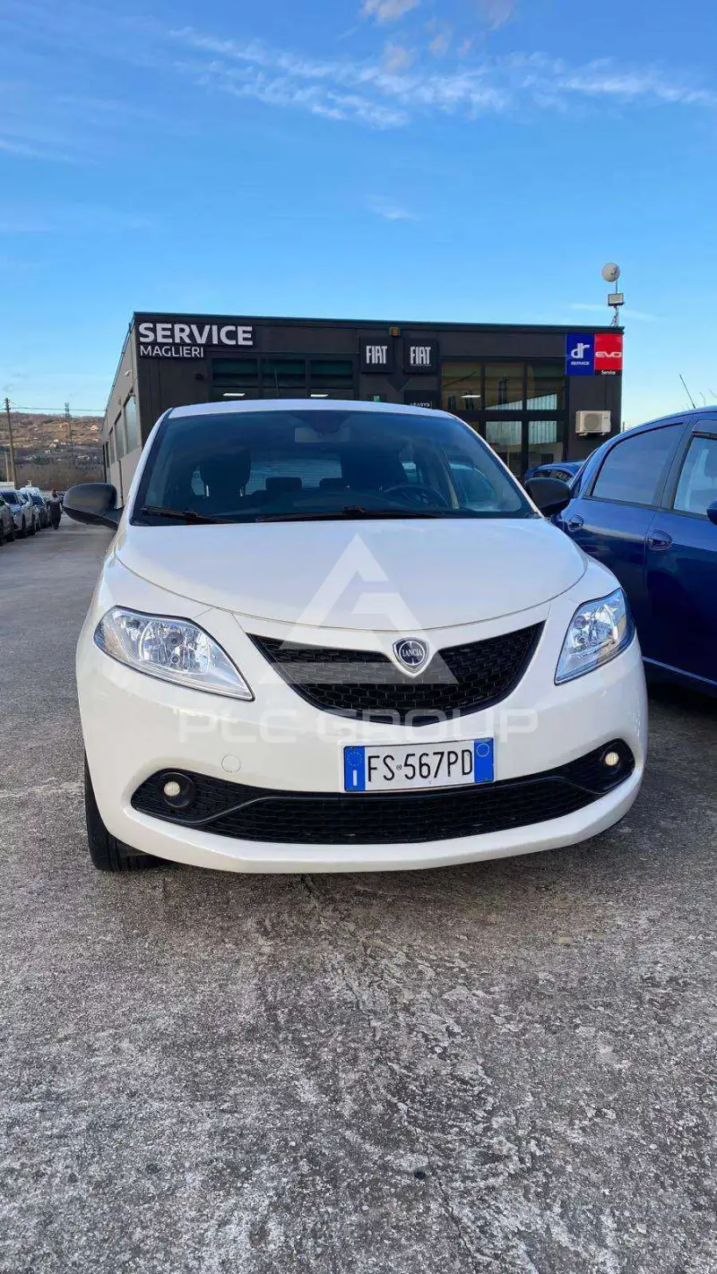2018 Lancia YPSILON