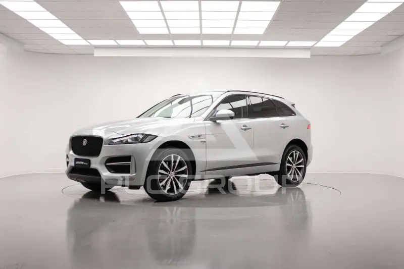 2018 Jaguar F-PACE