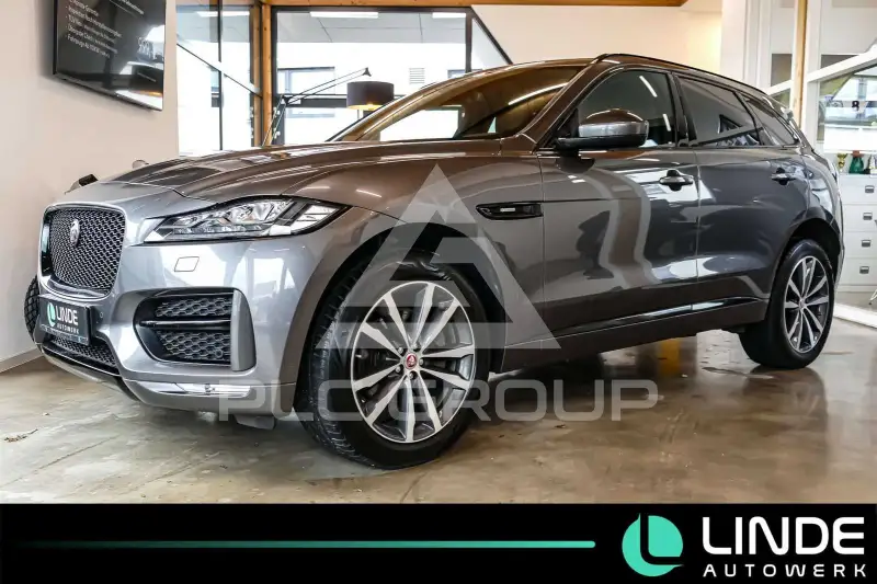 2018 Jaguar F-PACE