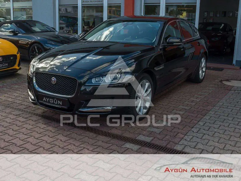 2018 Jaguar XF