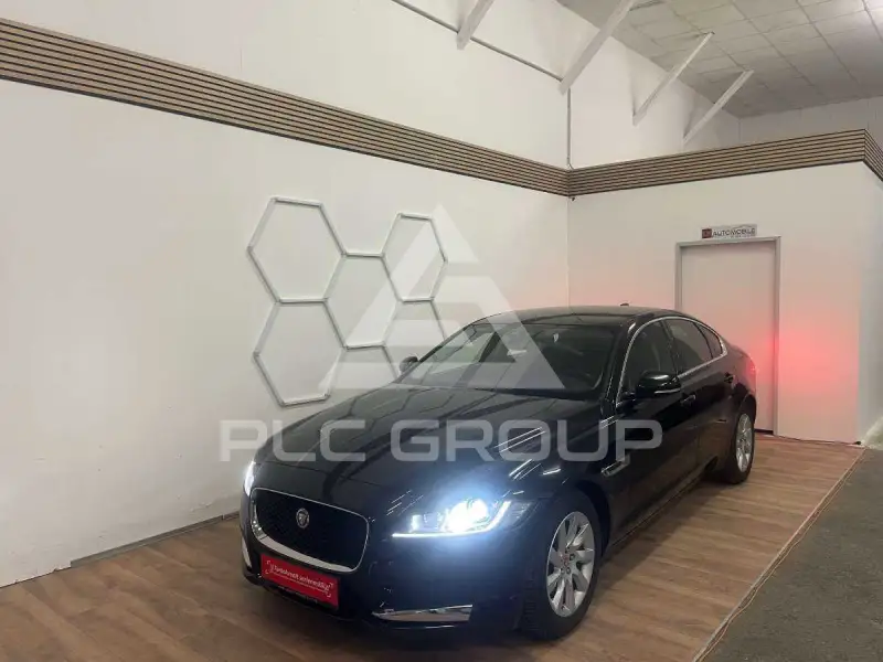 2018 Jaguar XF