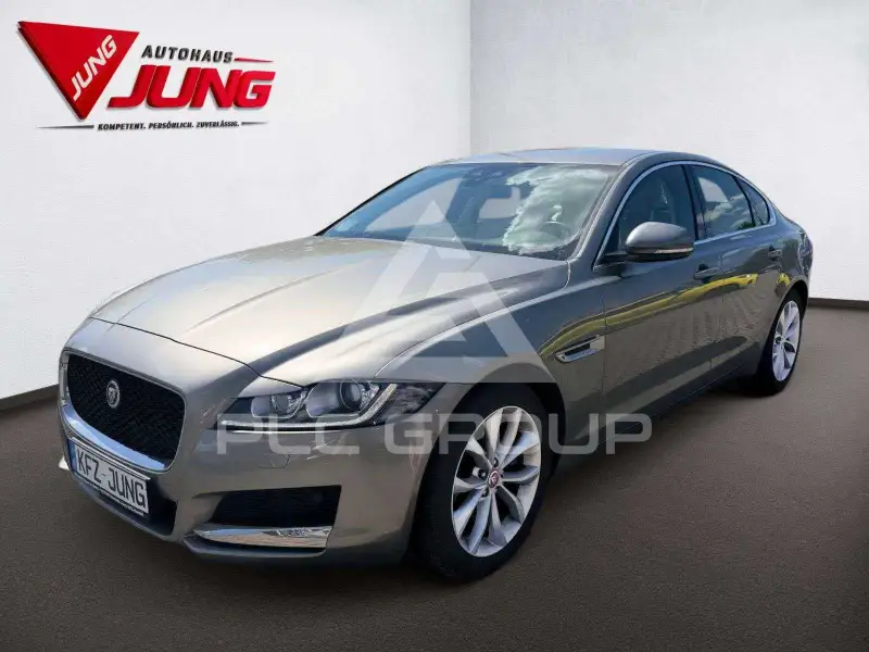 2018 Jaguar XF