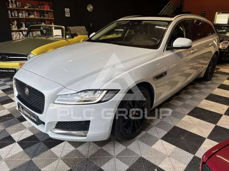 2018 Jaguar XF