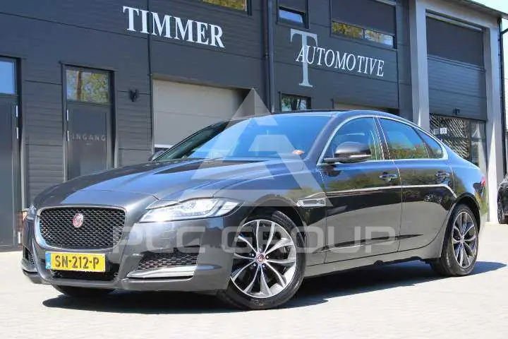 2018 Jaguar XF
