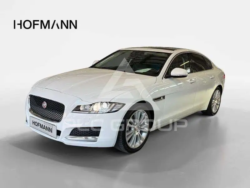 2018 Jaguar XF