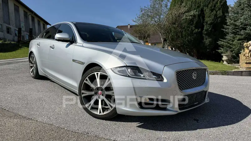 2018 Jaguar XJ