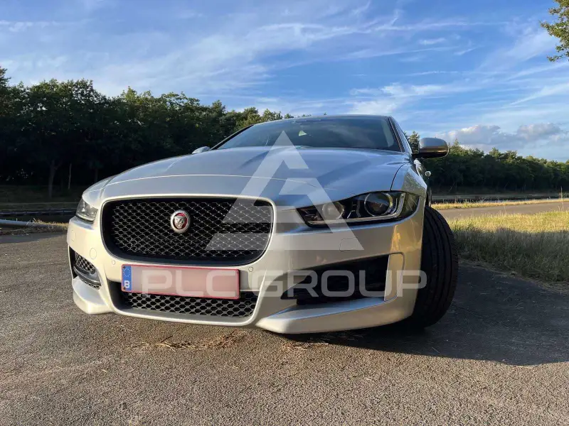 2018 Jaguar XE