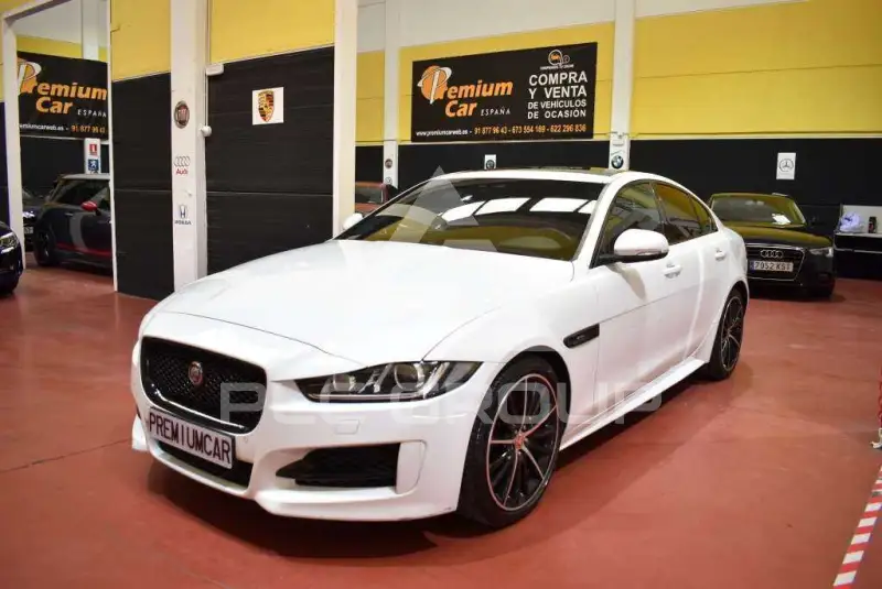 2018 Jaguar XE