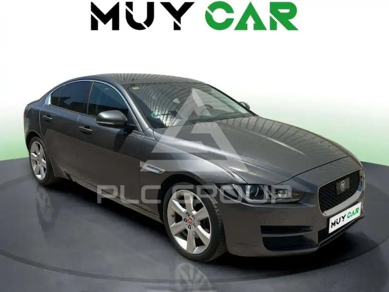 2018 Jaguar XE