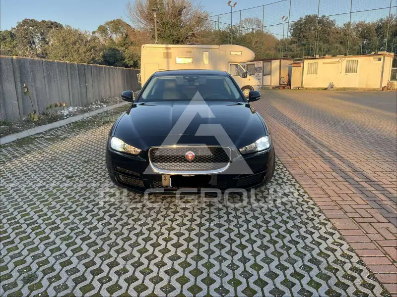 2018 Jaguar XE