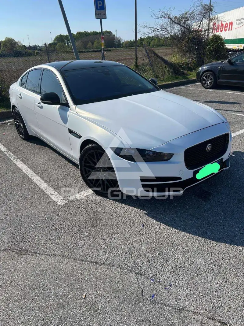 2018 Jaguar XE