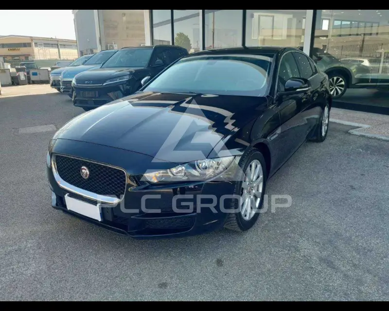 2018 Jaguar XE