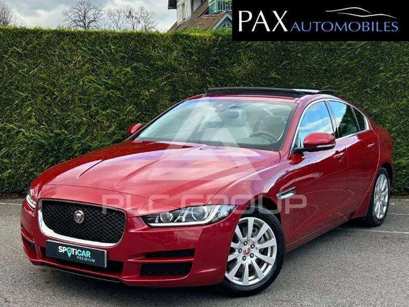 2018 Jaguar XE