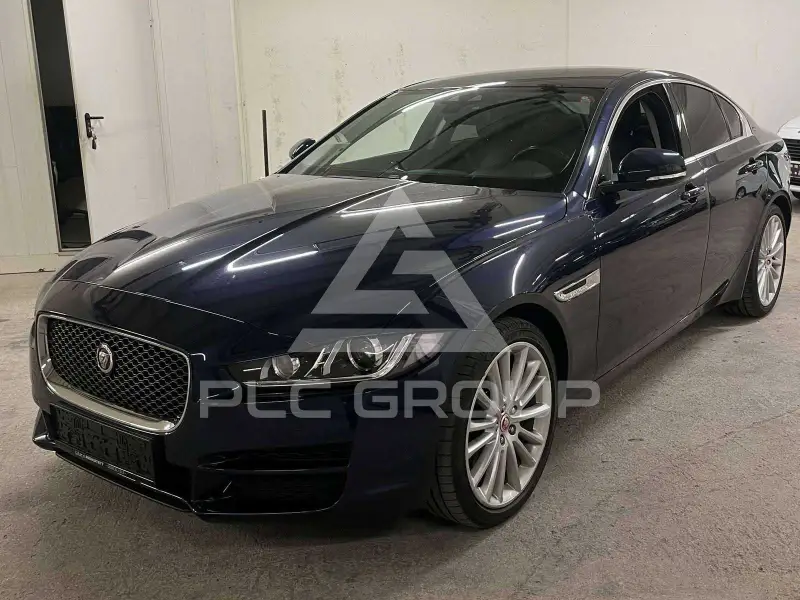 2018 Jaguar XE